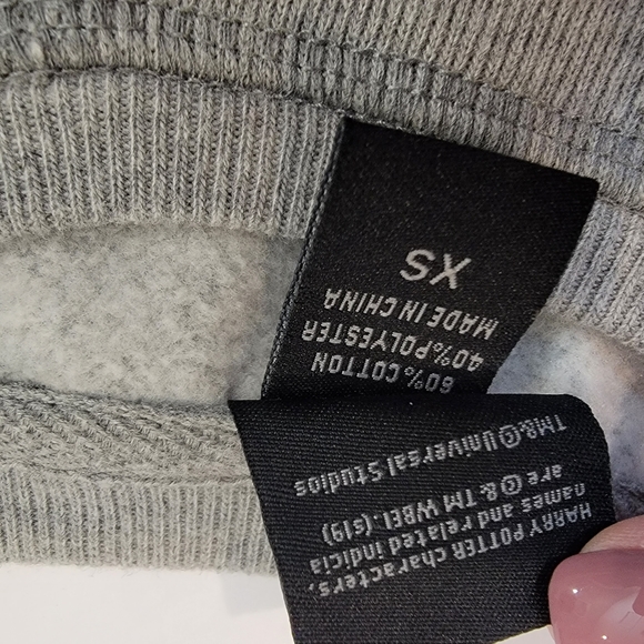 Harry Potter Universal Studio Slytherin Adult Sweatshirt Size XS - Picture 10 of 11